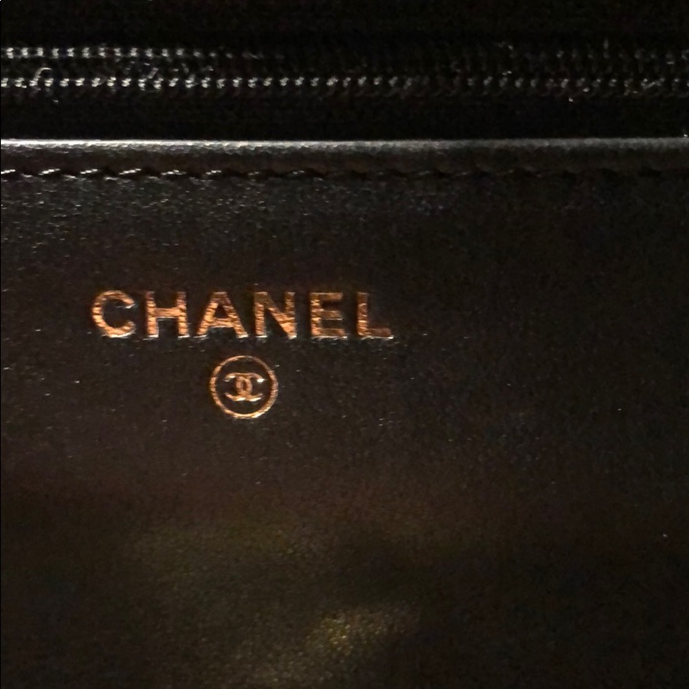 CHANEL WOC - Picture 16 of 16